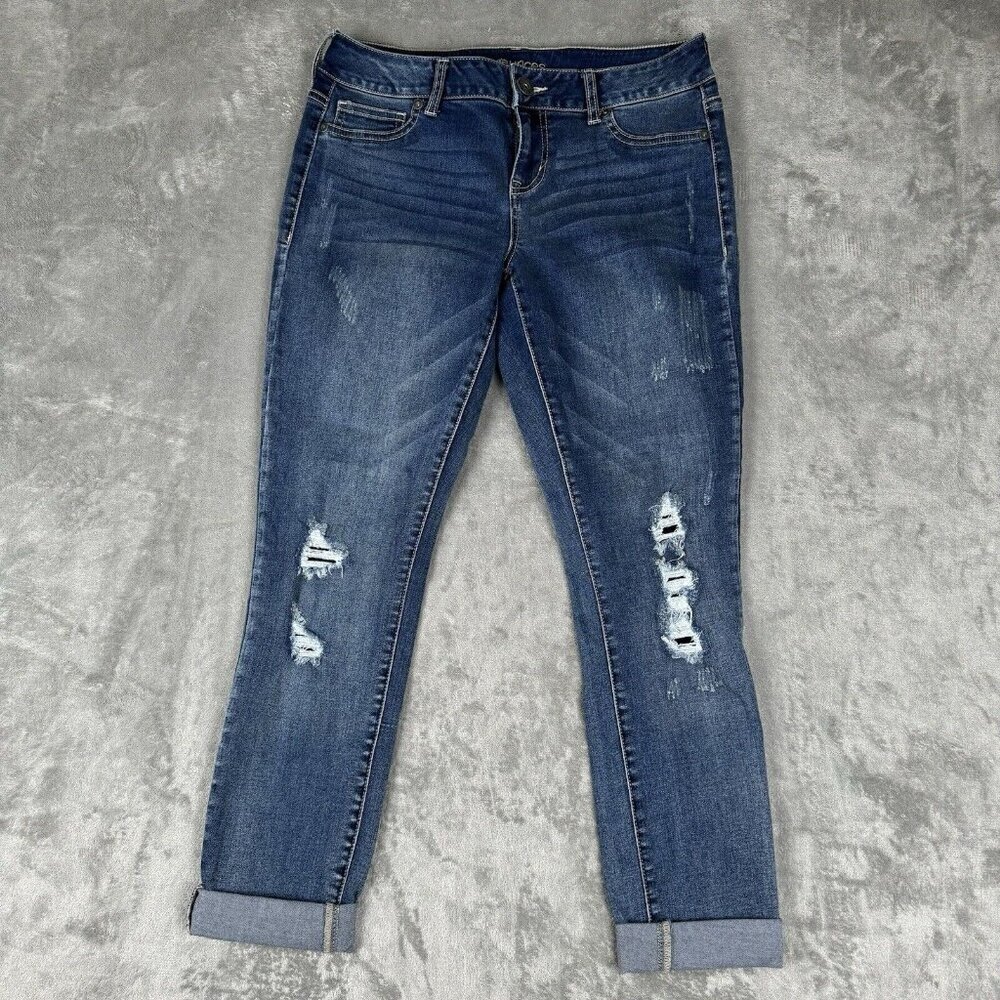 Maurices Women's Medium Short Mid Rise Skinny Jeans Distressed M-S Capsule
